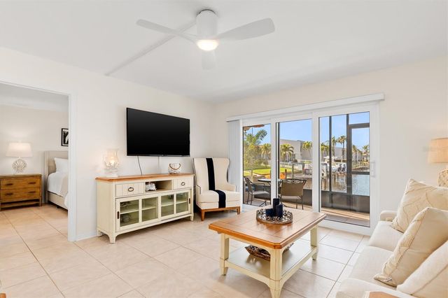 1345 MEDITERRANEAN DRIVE A105, Punta Gorda, FL 33950