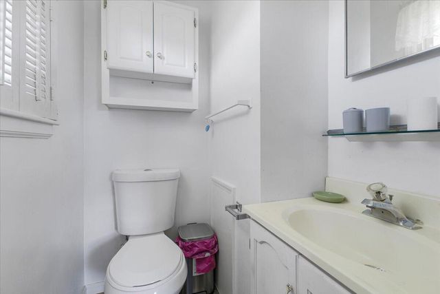 2908 Neil DR, Roanoke, VA 24019
