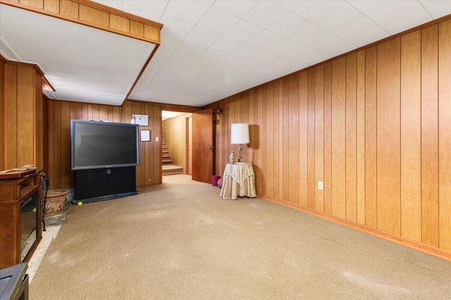 2908 Neil DR, Roanoke, VA 24019
