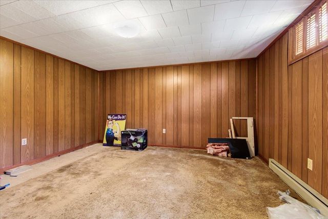 2908 Neil DR, Roanoke, VA 24019