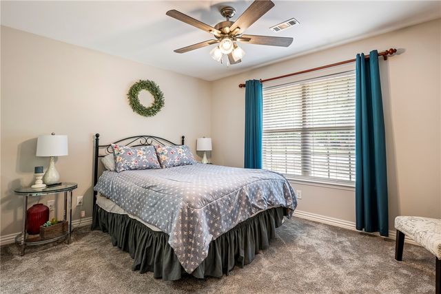 91 Granshire Drive, Bella Vista, AR 72714