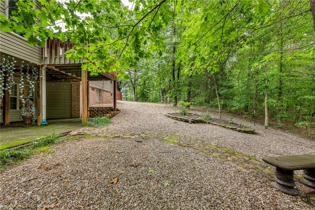 91 Granshire Drive, Bella Vista, AR 72714
