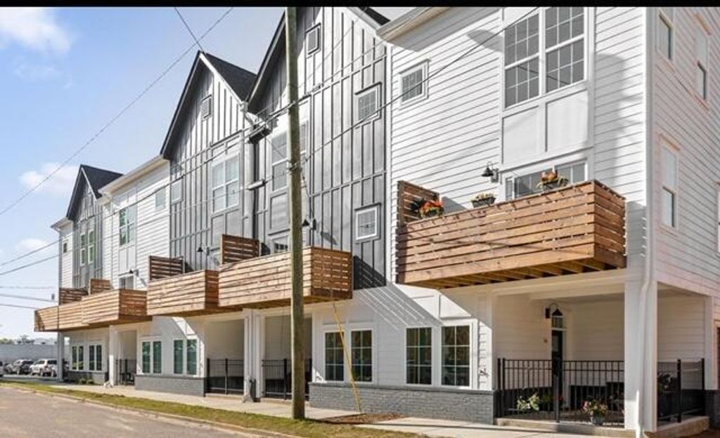 126 E 19th Street, Chattanooga, TN 37408