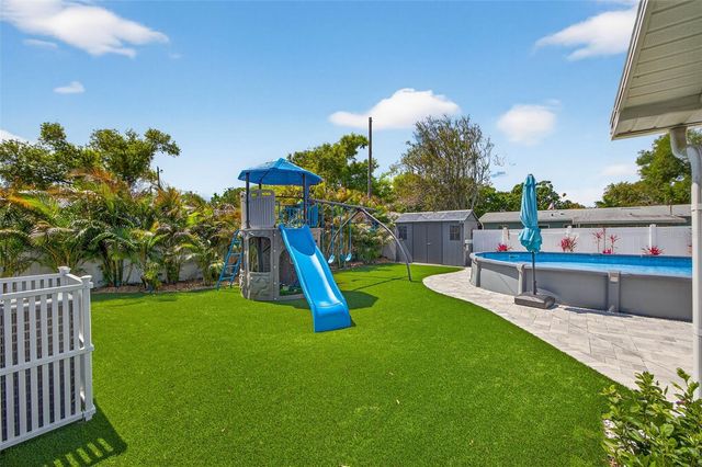 2530 51ST STREET N, St Petersburg, FL 33710