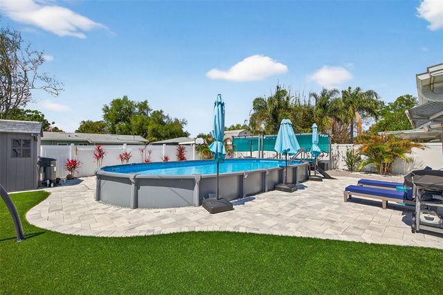 2530 51ST STREET N, St Petersburg, FL 33710