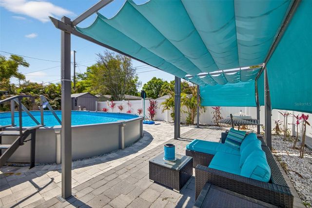 2530 51ST STREET N, St Petersburg, FL 33710