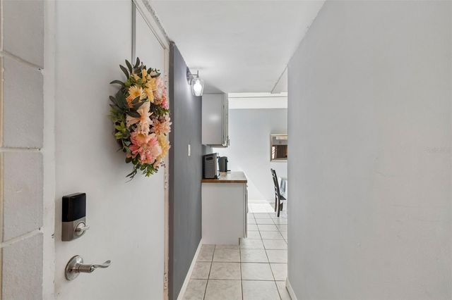 2424 W TAMPA BAY BOULEVARD I204, Tampa, FL 33607