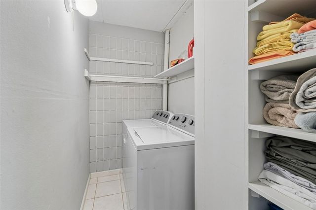2424 W TAMPA BAY BOULEVARD I204, Tampa, FL 33607