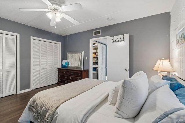 2424 W TAMPA BAY BOULEVARD I204, Tampa, FL 33607
