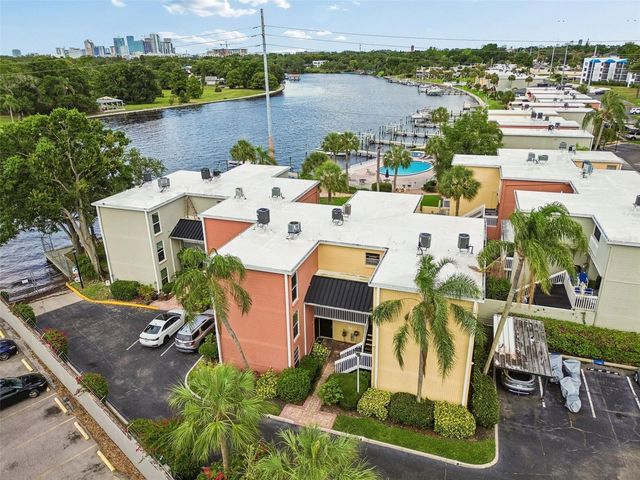 2424 W TAMPA BAY BOULEVARD I204, Tampa, FL 33607