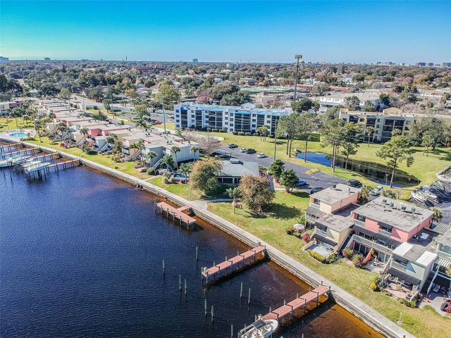 2424 W TAMPA BAY BOULEVARD I204, Tampa, FL 33607