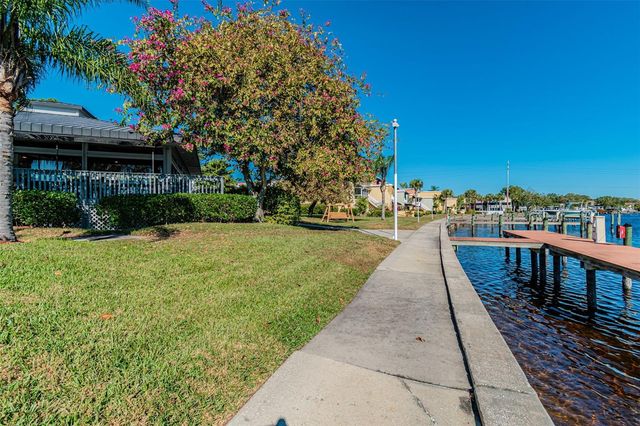 2424 W TAMPA BAY BOULEVARD I204, Tampa, FL 33607