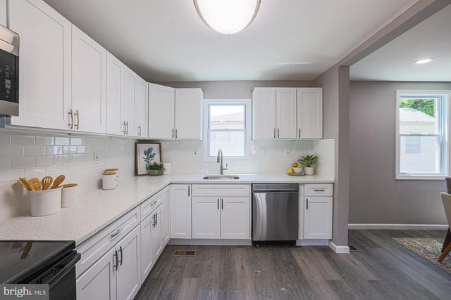 7665 OLD BATTLE GROVE RD, Baltimore, MD 21222