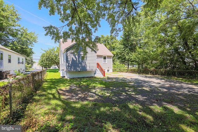 7665 OLD BATTLE GROVE RD, Baltimore, MD 21222