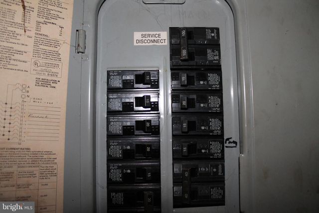 1307 MEADOWCREEK LN, Lancaster, PA 17603