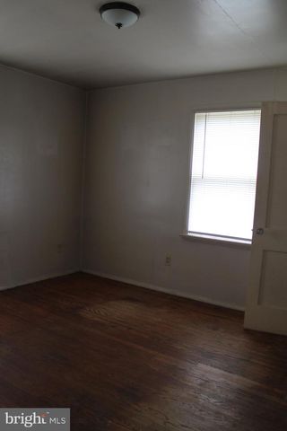 1307 MEADOWCREEK LN, Lancaster, PA 17603