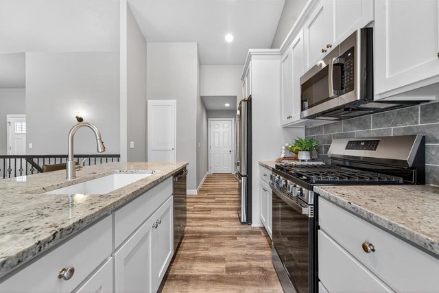 1621 FOUNDERS STREET, Neenah, WI 54956