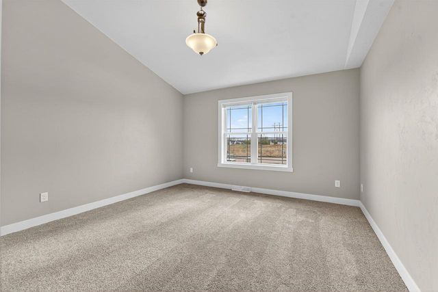 1621 FOUNDERS STREET, Neenah, WI 54956