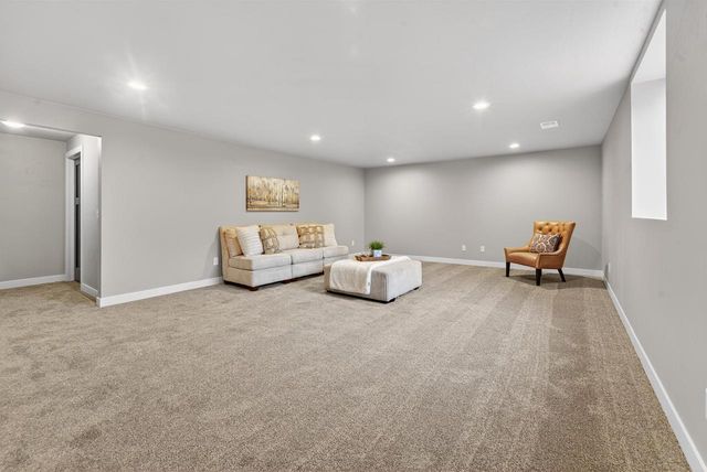 1621 FOUNDERS STREET, Neenah, WI 54956