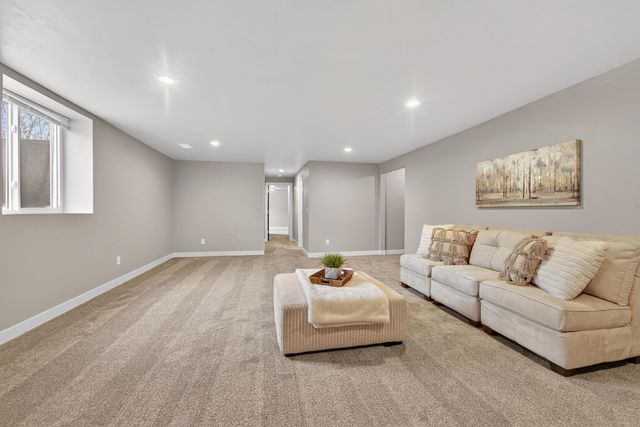 1621 FOUNDERS STREET, Neenah, WI 54956