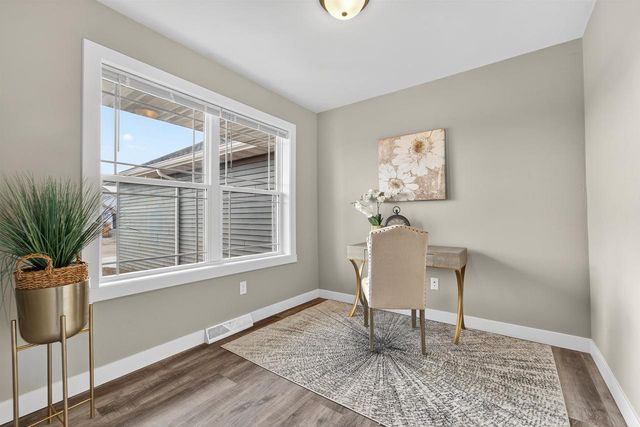 1621 FOUNDERS STREET, Neenah, WI 54956