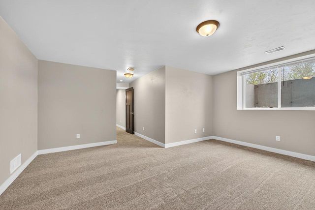 1621 FOUNDERS STREET, Neenah, WI 54956