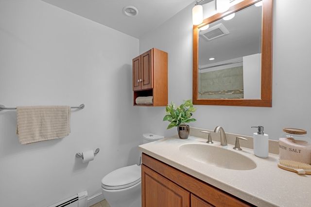 19 Maplecrest Drive, Southborough, MA 01772