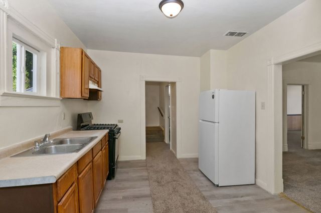 2613 COCHRAN Street, Erie, PA 16508