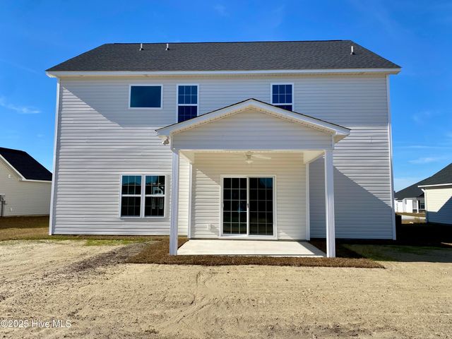 806 Gemini Court, Jacksonville, NC 28546