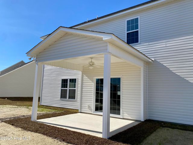 806 Gemini Court, Jacksonville, NC 28546