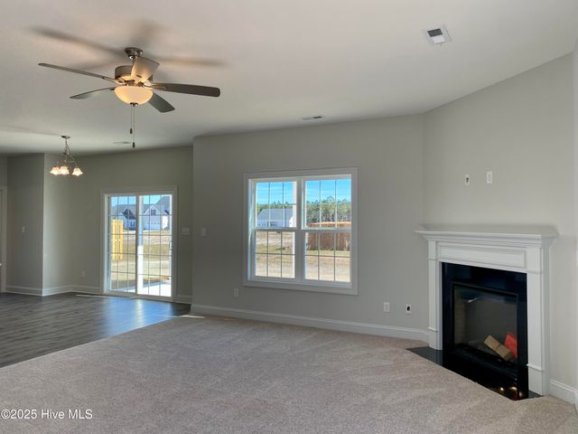 806 Gemini Court, Jacksonville, NC 28546