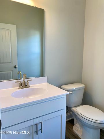 806 Gemini Court, Jacksonville, NC 28546