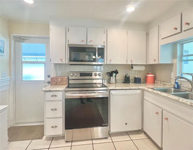 1100 BELCHER ROAD S 15, Largo, FL 33771