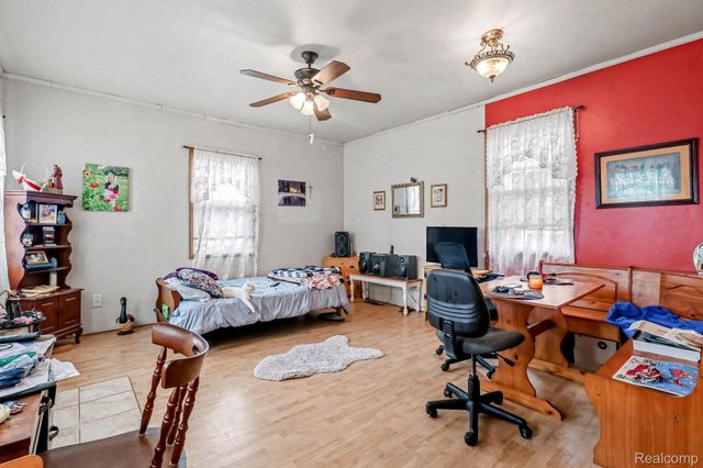 1304 Samaria Road, Bedford Township, MI 48177