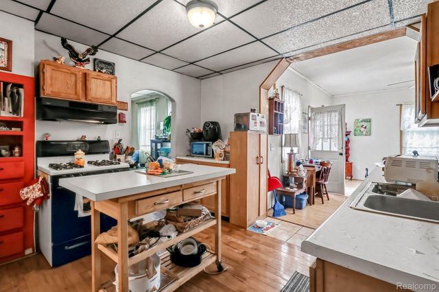 1304 Samaria Road, Bedford Township, MI 48177