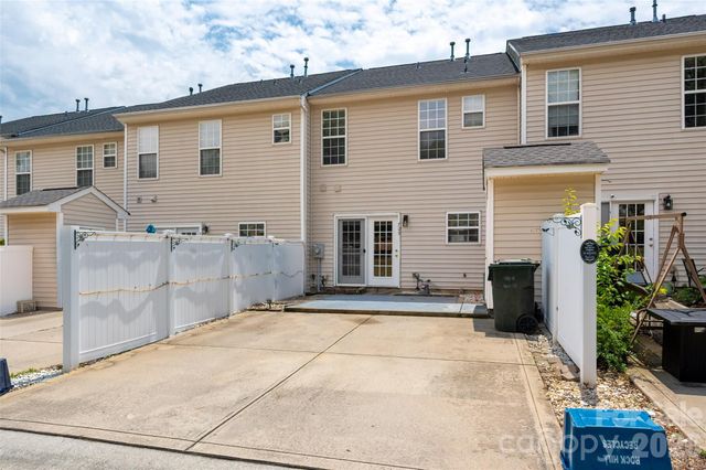 709 Atherton Way, Rock Hill, SC 29730