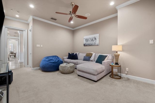 9001 Juneau Avenue, Lubbock, TX 79424