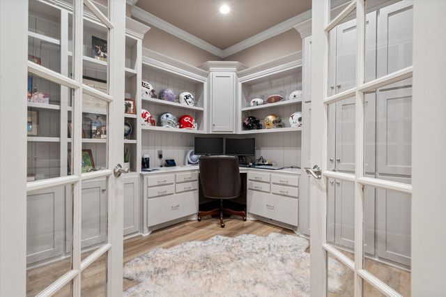 9001 Juneau Avenue, Lubbock, TX 79424