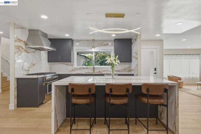 44775 Parkmeadow Dr, Fremont, CA 94539