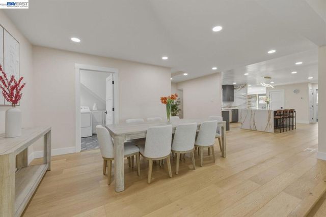 44775 Parkmeadow Dr, Fremont, CA 94539