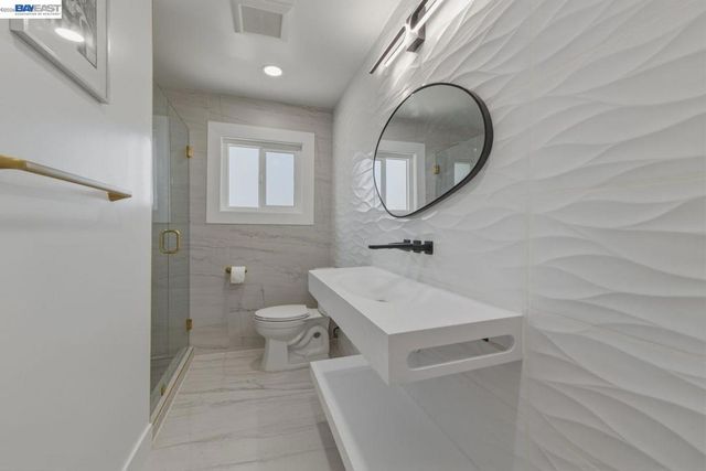 44775 Parkmeadow Dr, Fremont, CA 94539