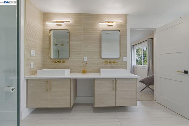 44775 Parkmeadow Dr, Fremont, CA 94539