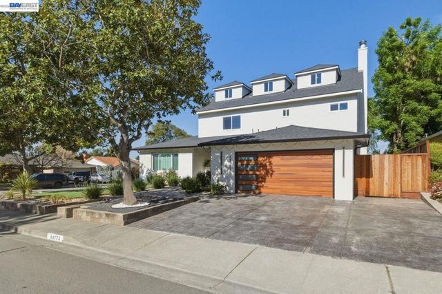 44775 Parkmeadow Dr, Fremont, CA 94539