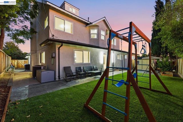 44775 Parkmeadow Dr, Fremont, CA 94539