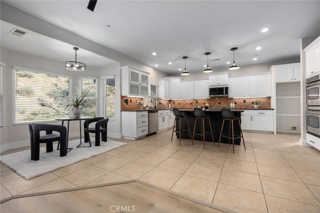 25402 Bellemore, Ramona, CA 92065