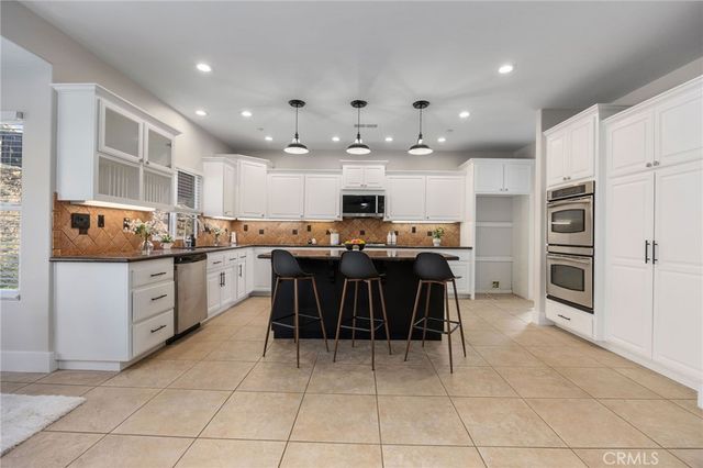 25402 Bellemore, Ramona, CA 92065