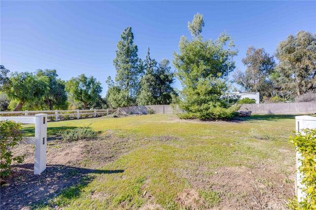 25402 Bellemore, Ramona, CA 92065
