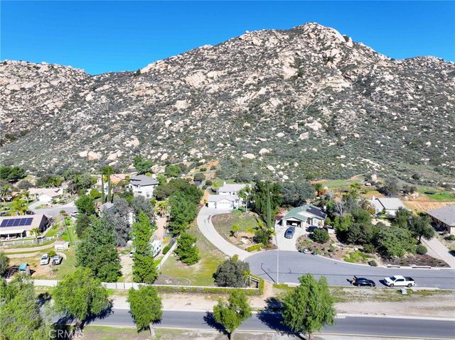 25402 Bellemore, Ramona, CA 92065