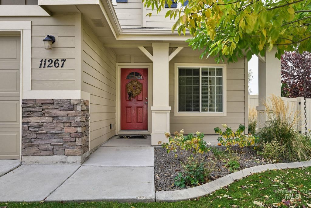 11267 W Cheshire Ct, Nampa, ID 83651 photo 2