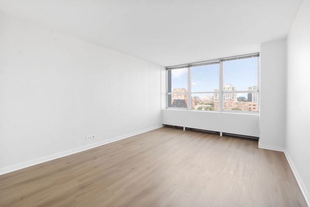 655 W Irving Park Road 1114, Chicago, IL 60613